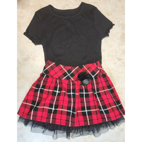 Faded Glory Other - Girls 4/5 Plaid Skirt & Black Top Set